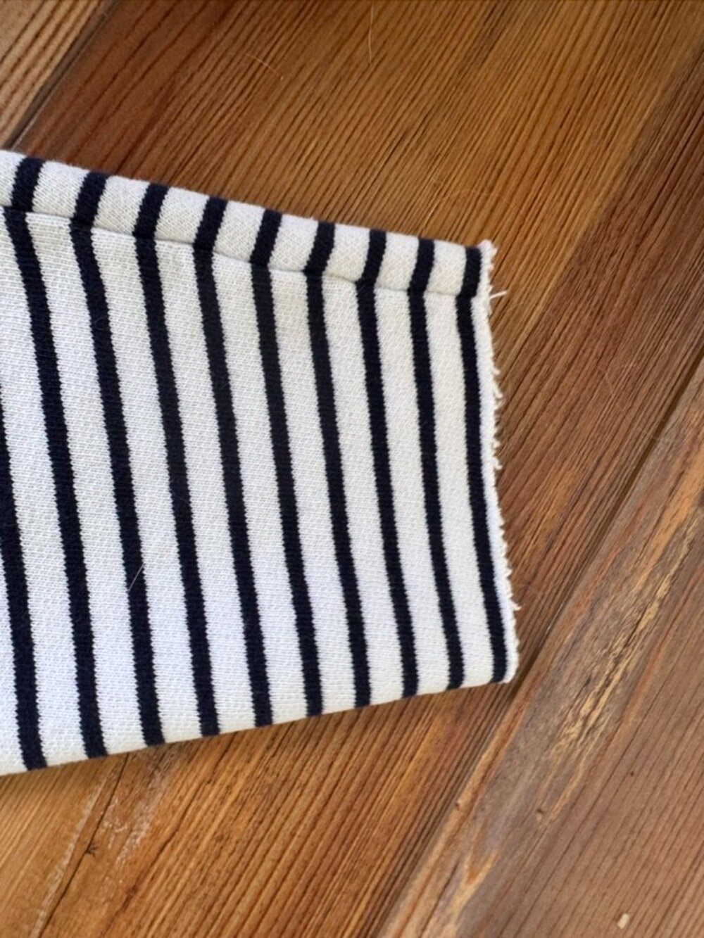 Frank & Eileen Patrick Popover Henley Striped Navy XS French Terry Top - Picture 7 of 12